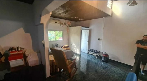 Imagen 8 de 13 de Excelente Ph 4 Ambientes Con Piscina Y Cochera