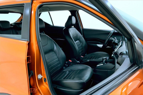 Imagen 7 de 25 de Nissan Kicks 5 Pts Advance, 16l, Ta, A/ac, Ve, Ra-17