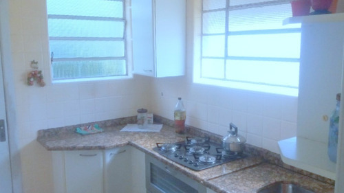 Casa 3 Dormitórios - 4470