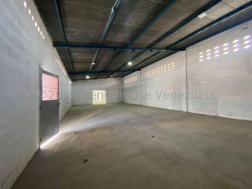 Imagen 14 de 30 de Galpon Con Terreno En Venta En La Zona Industrial 1 De Barquisimeto Rah. 23-11795 //invierta Seguro Con Rentahouse//