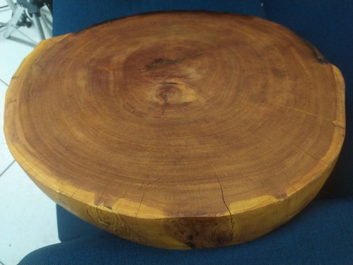 Imagem 4 de 4 de Bolacha Envernizada Tronco Rústico Bandeja Tábua 40cm A 48cm