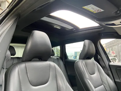 Volvo XC60 2.0 T5 Awd Summum