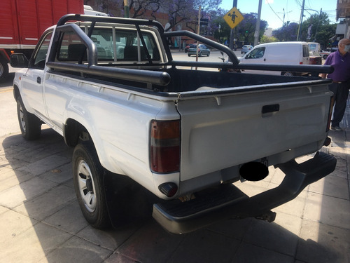 Toyota Hilux Cs 3.0 Aspirada 2004