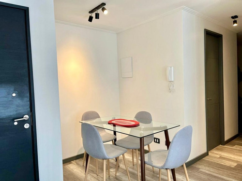 Moderno Departamento Amoblado 2d / 2b