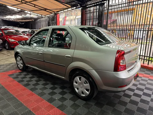 Renault Logan 1.6 Expression