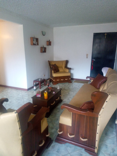 Imagen 5 de 8 de Valle De Chara, Bello Apartamento. Equipado.