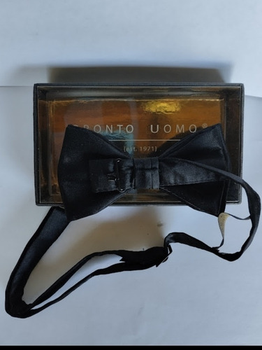 Corbatín Lazo Negro Pronto Uomo Est 1971 (Usado)