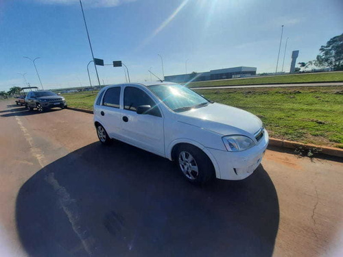Imagem 8 de 14 de Chevrolet Corsa Hatch Maxx 1.4 8v 4p 2012