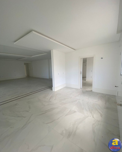 Imagem 28 de 28 de Excelente Apartamento 4 Suítes Sendo 1 Master Com Hidro, 3 Vagas De Garagem Na Meia Praia Em Itapema/sc - Imobiliária África - Ap00823 - 70285324