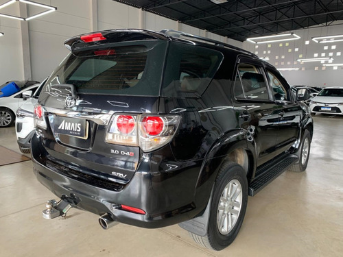 Toyota Hilux SW4 3.0 SRV 4X4 16V TURBO INTERCOOLER DIESEL 4P AUTOMÁTICO