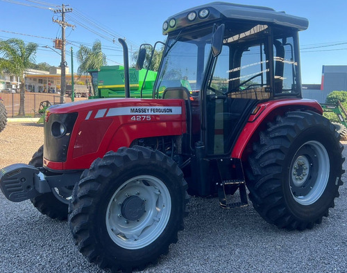 Trator Massey Ferguson 4275 Ano 2010