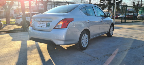 Imagen 16 de 18 de Nissan Versa Sense 2019