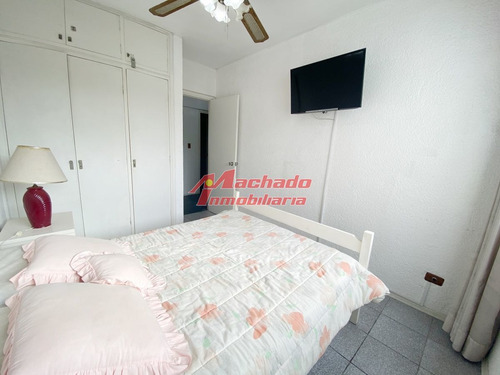 Imagen 15 de 20 de Venta De Apartamento 3 Dormitorios En Playa Mansa, Punta Del Este.