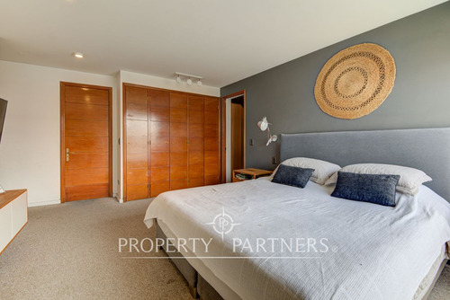 Moderno Duplex Barrio El Golf 4d. Quincho Privado