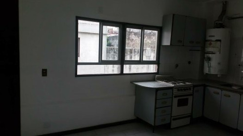 Imagen 13 de 14 de Dueño Alquila O Vende Departamento 2 Ambientes En Flores