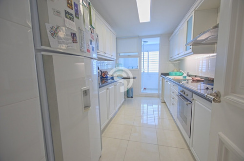 Apartamento En Alquiler - Mansa- Ref: 3989