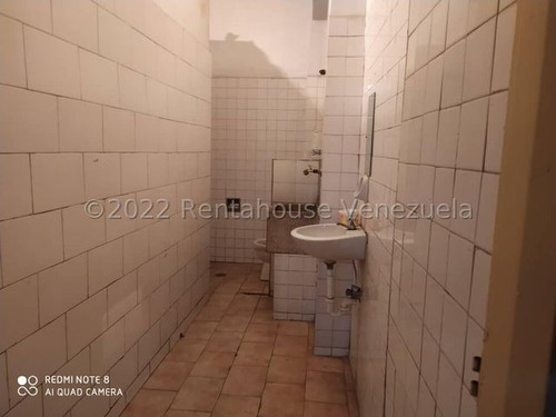 Imagen 4 de 11 de Mg Mls22-19060 Alquiler Local Comercial La Candelaria Pie De Calle