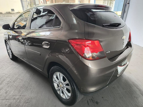 Chevrolet Onix ONIX HATCH LTZ 1.4 8V FlexPower 5p Mec.
