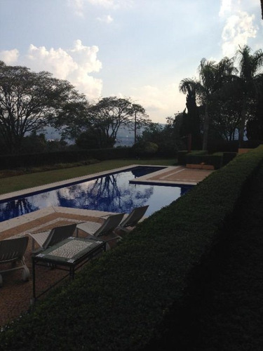 Imagem 2 de 9 de Casa Cinematográfica No Alphaville 8, Com Arquitetura Diferenciada, Ela Possui Muita Integração Entre As Áreas, Alem De Um Lazer Completo, Com Piscina, Varanda Gourmet Com Forno De - Ca0007 - 4831207