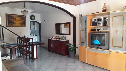 Sobrado À Venda, 3 Quartos, 1 Suíte, 4 Vagas, Jardim Jovaia - Guarulhos/sp - 1478
