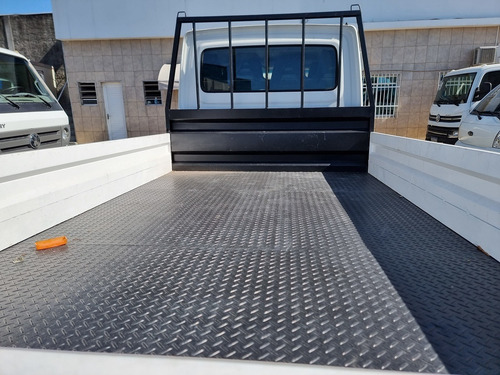 Imagem 6 de 8 de Iveco 35s14 Cd 2014 Carroceria