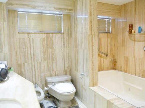 Imagen 11 de 26 de Leal Pérez Vende Penthouse Duplex En El Parral, Res Gilma