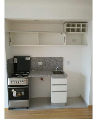 Imagen 9 de 26 de Hermoso Dpto Monoambiente Contrafrente Con Balcon Y Parrilla
