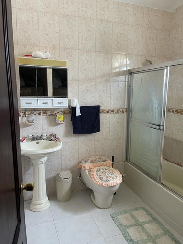 Imagen 19 de 20 de Corona Plaza, Casa De 2 Niveles Con 600mt² De Construcción. Financiamiento Disponible.