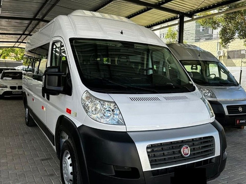 Fiat Ducato Minibus Ano 2019/20 16 Lugares Baixo Km