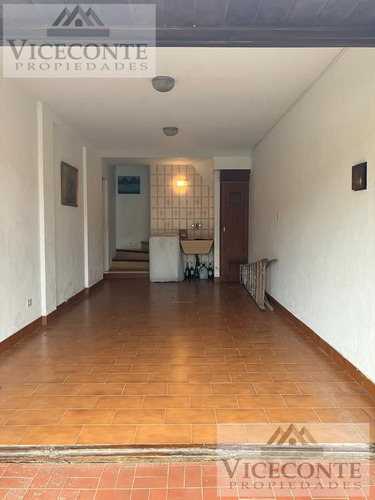 Casa 170 M2, Barrio Punta Mogotes, Mar Del Plata, Provincia De Buenos Aires.