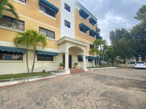 Apartamento En Gazcue En Venta, Distrito Nacional, Gascue