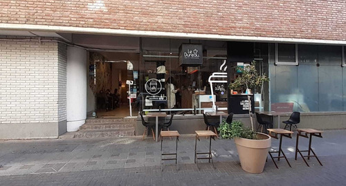Imagen 1 de 9 de Excelente Local Comercial Apto Gastronomía
