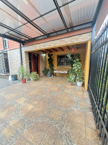 Se Vende Hermosa Casa En Flores De Pucara (106217)