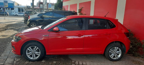 Imagen 2 de 25 de Volkswagen Polo 1,6 Comfortline Manual Año 2018 Rojo