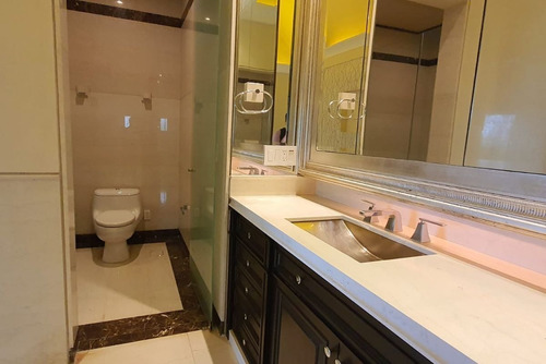 Imagen 30 de 30 de Venta Casa Con Alberca Y Jardín En Bosque Real