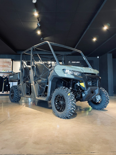 Imagen 17 de 21 de Can Am Defender Hd 10 Xt Max 6 Pax 0km En Stock Entrega Ya