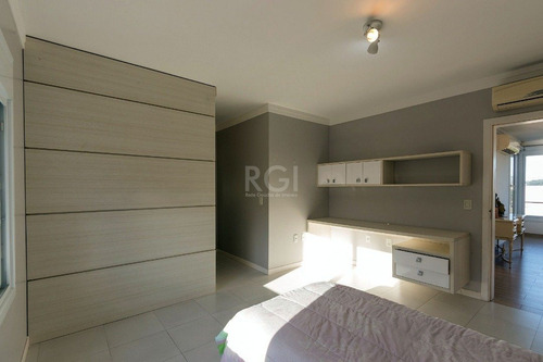 Casa Em Ipanema Com 3 Dormitórios - Lu431007