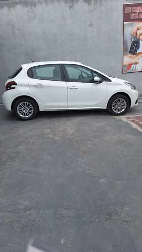 Peugeot 208 1.2 Allure Flex 5p