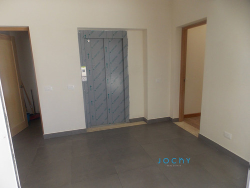 Imagen 7 de 14 de Jochy Real Estate Vende Villa En Casa De Campo, La Romana