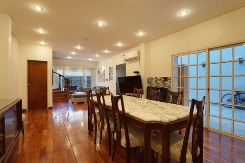 Venta Casa Boedo Extraordinaria Propiedad A Nueva