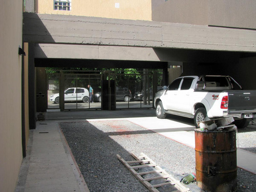 Duplex De 4 Amb Con Patio - Munro