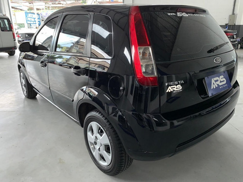 Imagem 11 de 12 de Ford Fiesta 1.0 2010