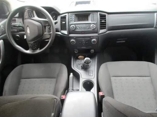 Ford Ranger 4x2 2500cc Mt Aa