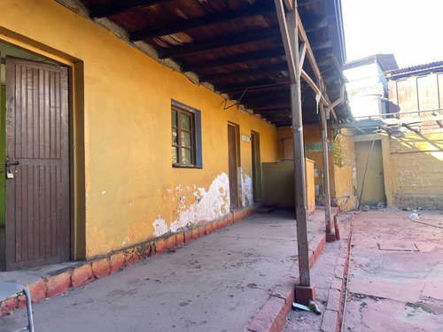 Casa Con Local Comercial Y Patentes Al Día (68736)