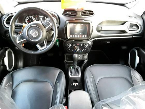 Imagem 12 de 14 de Jeep Renegade 1.8 16v Flex Longitude 4p Automático