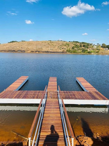 Imagem 1 de 5 de Decks Flutuante