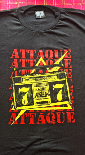 Remera Attaque77