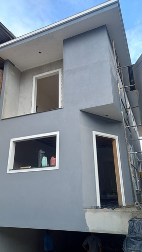 Imagem 2 de 5 de Sobrado Novo Alto Padrão Carmela 3, 3 Dorms Sendo 1 Suite.