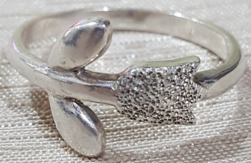 Anillo Plata Modelo Tulipan Muy Delicado