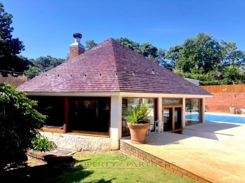 Imagen 14 de 16 de Espectacular Casa Con Inmejorable Ubicación